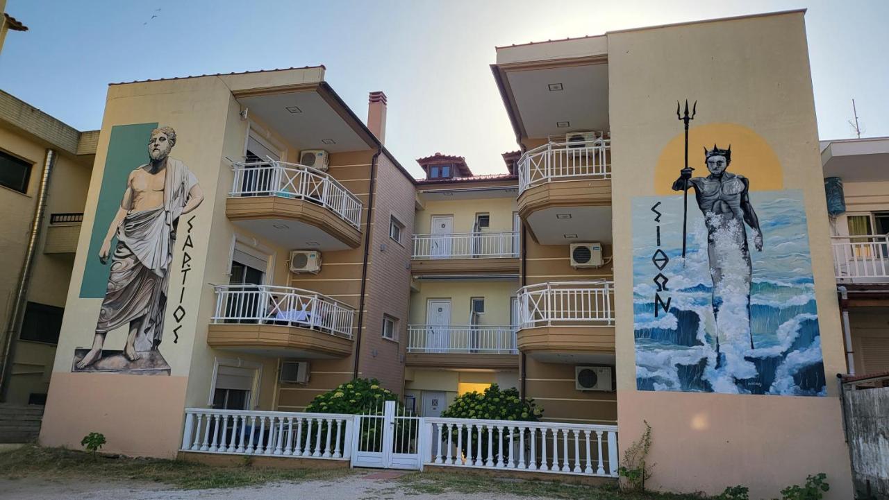 סארטי House Spanos מראה חיצוני תמונה